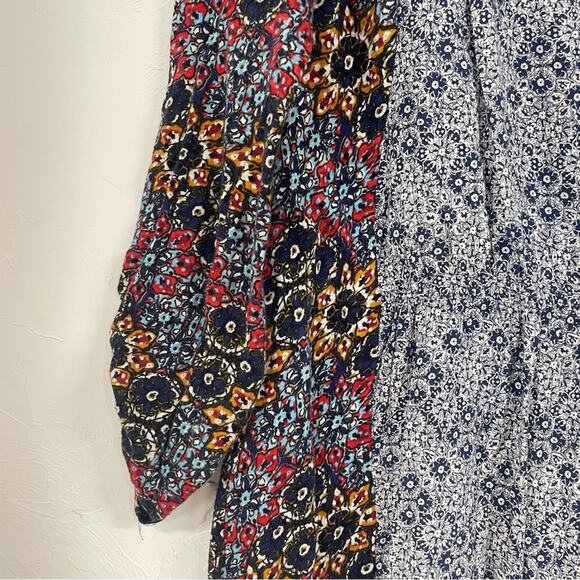 Akemi & Kin Anthropologie Blue & Red Patchwork Floral Boho Mini Dress Womens M - Picture 8 of 10